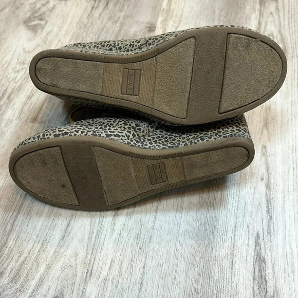 TOMS Cheetah Print Neutral Tone Lace-Up Wedge Ankle Comfort Boot / Women’s Sz 8 - Picture 7 of 7